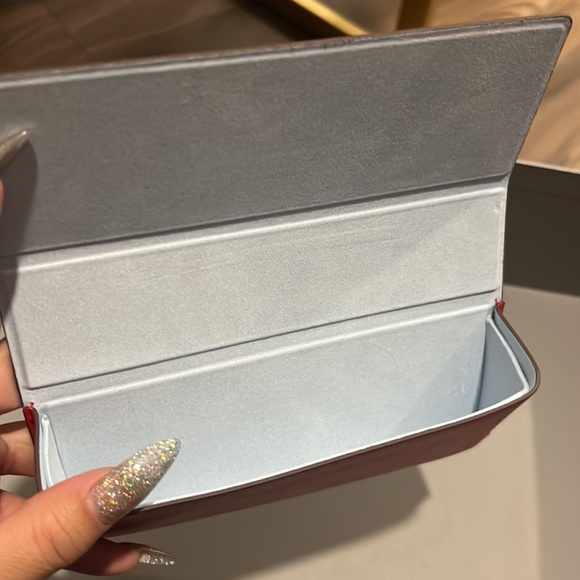 Fendi Sunglasses Case - Picture 3 of 3